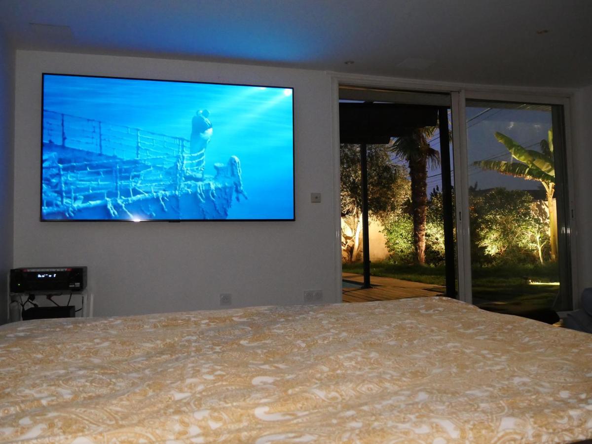 מייזיו Unique! Jacuzzi Prive 35°C + Cinema Villa Entiere מראה חיצוני תמונה